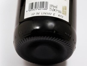 Rücketikett einer Bierflasche